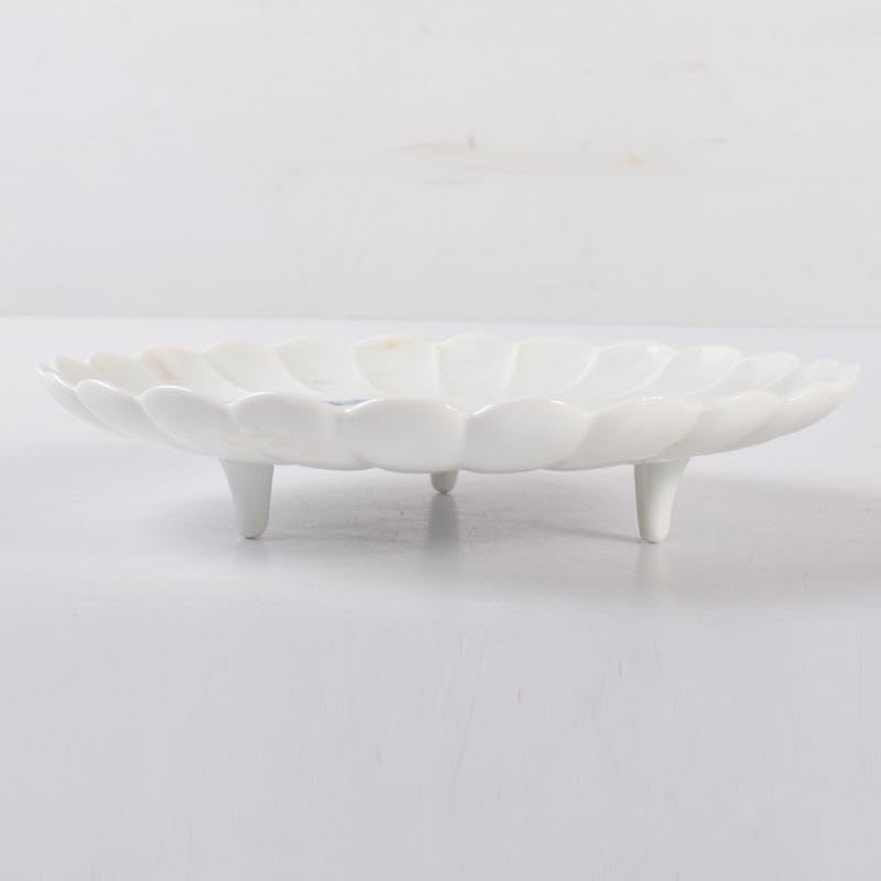 極真焼 宮内庁御用達 十四代辻常陸製 染付 三亀文 三つ足菊皿 C 4124